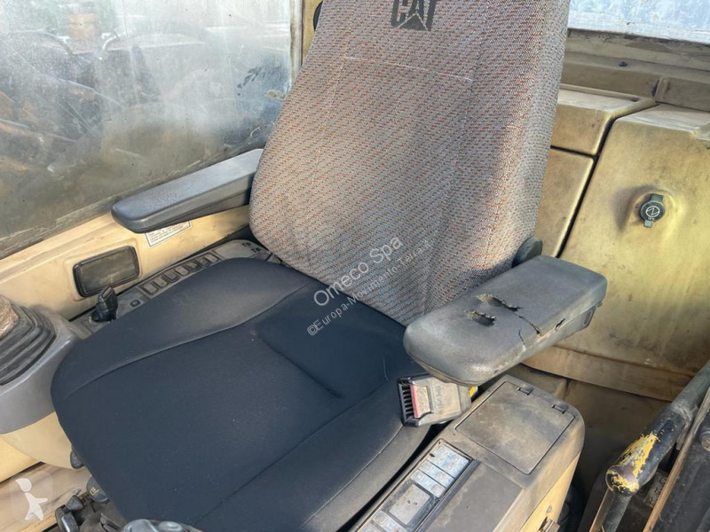 Escavatore cingolato Caterpillar 320BLNVA usato 2000 - 19881 heures - Ref. 3YZ01213 - Photo 9