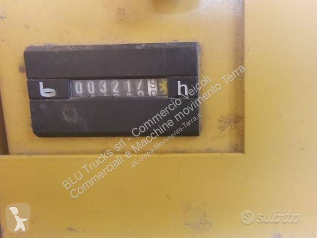 Escavatore gommato Caterpillar M312 Escavatore Gommato cat 312 M con benna e martello usato 1997 - 116 CV - 3200 heures - Ref. 8049692 - Photo 11