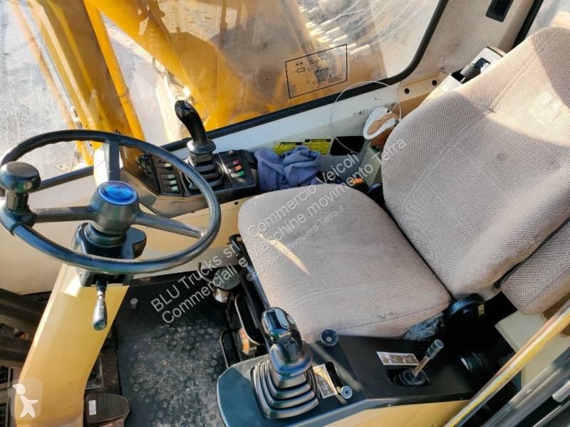 Escavatore gommato Caterpillar M312 Escavatore Gommato cat 312 M con benna e martello usato 1997 - 116 CV - 3200 heures - Ref. 8049692 - Photo 10